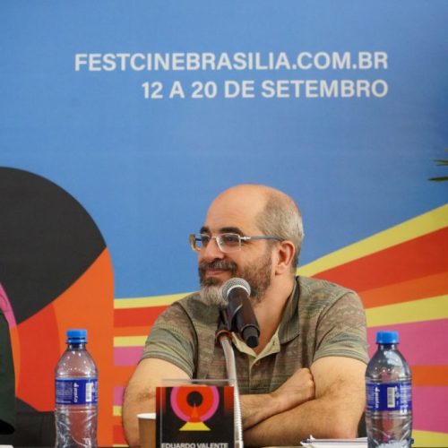 Diretor do Festival de Brasília defende cinema como espaço coletivo