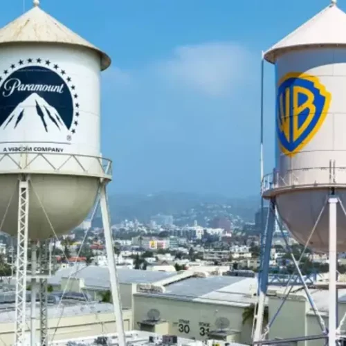 Paramount busca US$ 24 bilhões com fundos árabes para compra da Warner