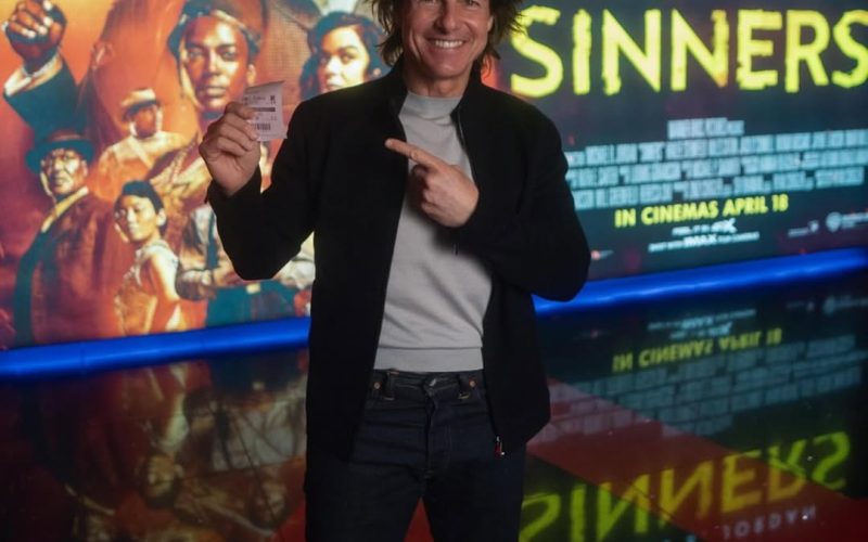 Tom Cruise parabeniza “Sinners”